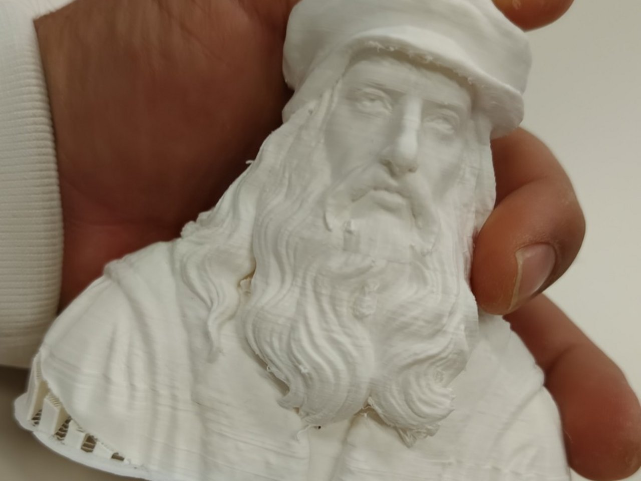 A 3D-printed bust of Leonardo da Vinci.