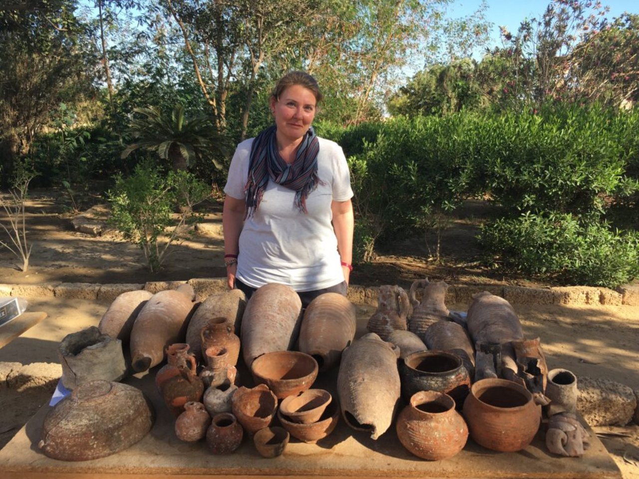 Assemblaggio ceramico di periodo tardo romano da Tuna el-Gebel (Medio Egitto) © Caputo