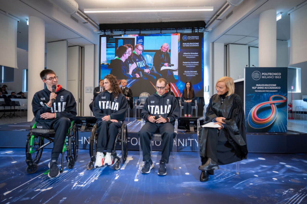 Gli atleti paralimpici: gli studenti Alberto Amodeo, Federico Andreoli e l’alumna Giulia Ghiretti all’Inaugurazione del 162° Anno Accademico al Politecnico di Milano foto di Matteo Bergamini, © Lab Immagine Design POLIMI