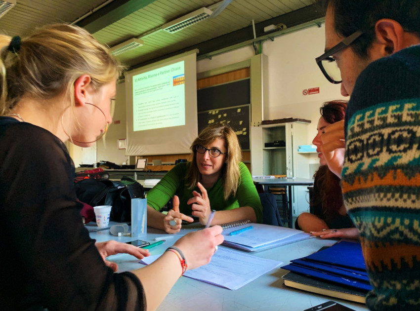 Elena Granata at a meeting with some colleagues