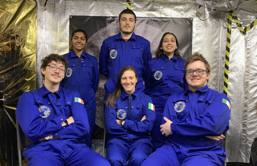 Il team della missione EMMPOL 11