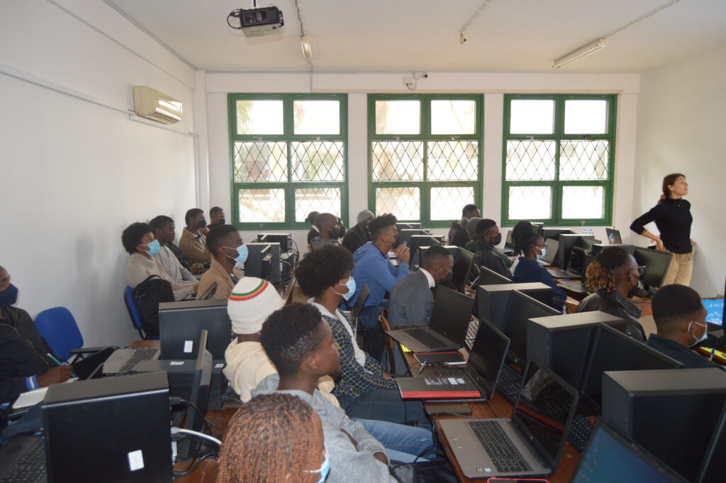 ICT4DEV, program of the Politecnico di Milano in collaboration with the Eduardo Mondlane University of Maputo (UEM), and AICS (Italian Agency for Development Cooperation)