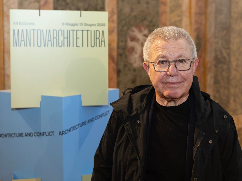 Daniel Libeskind all'evento di apertura di MANTOVARCHITETTURA 2025