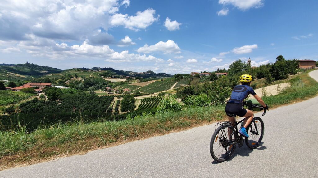 Amongst Langhe, Roero and Monferrato on the Piedmont UNESCO Grand Tour