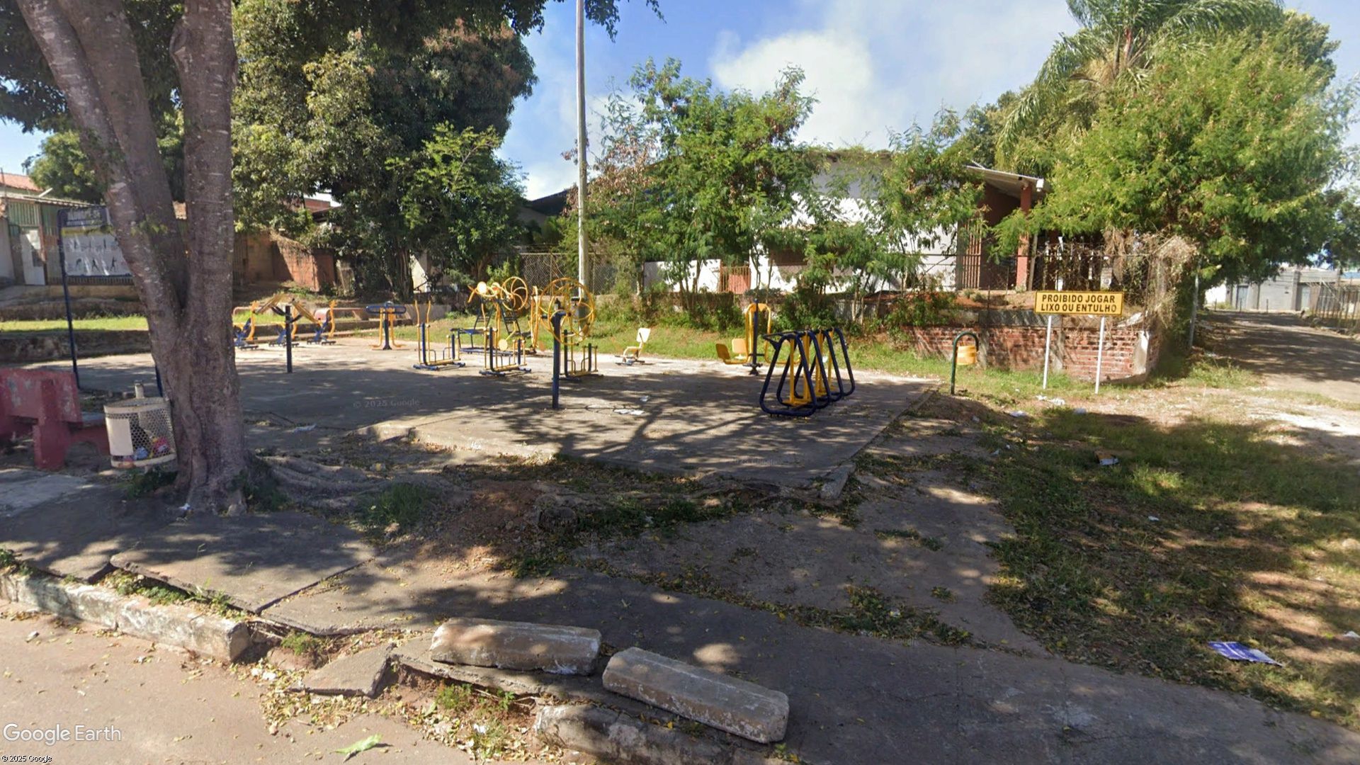 Praça da Quadra 09 before implementing the project