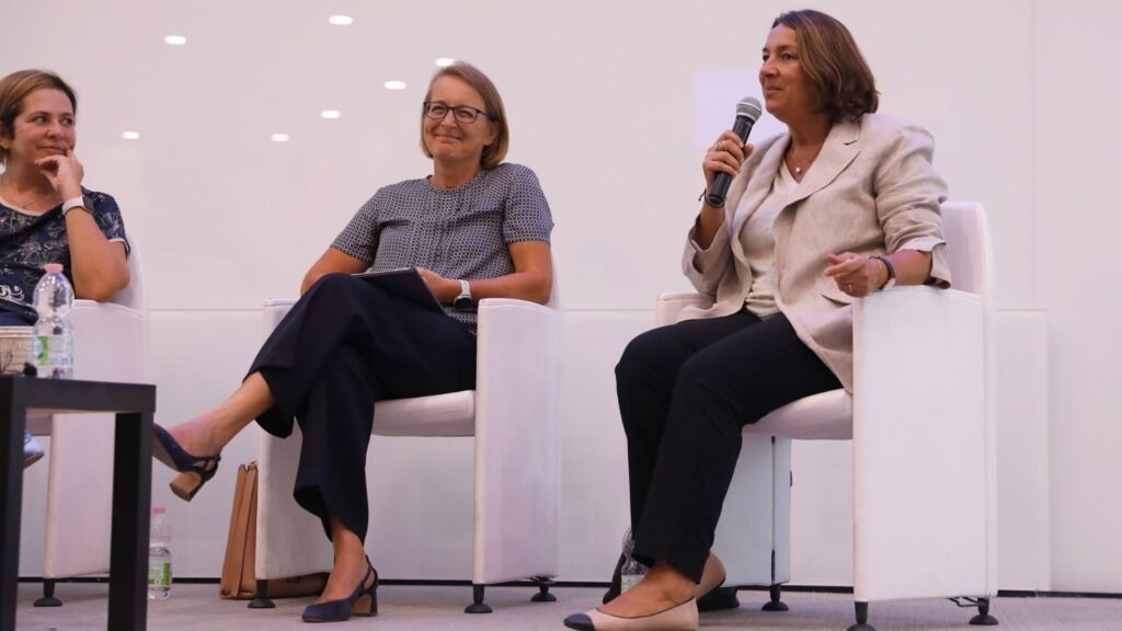 Moment from the talk "Women and Artificial Intelligence: From Threat to Opportunity"